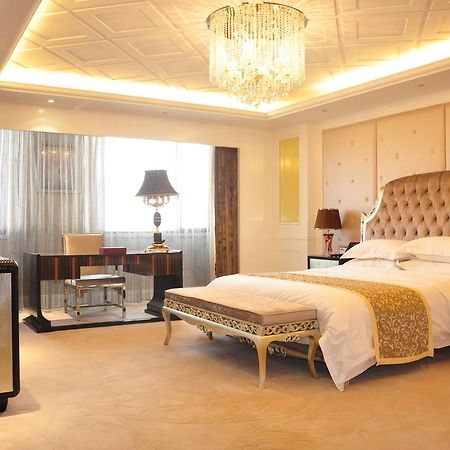 Weifang Ramada Plaza Hotel Eksteriør billede